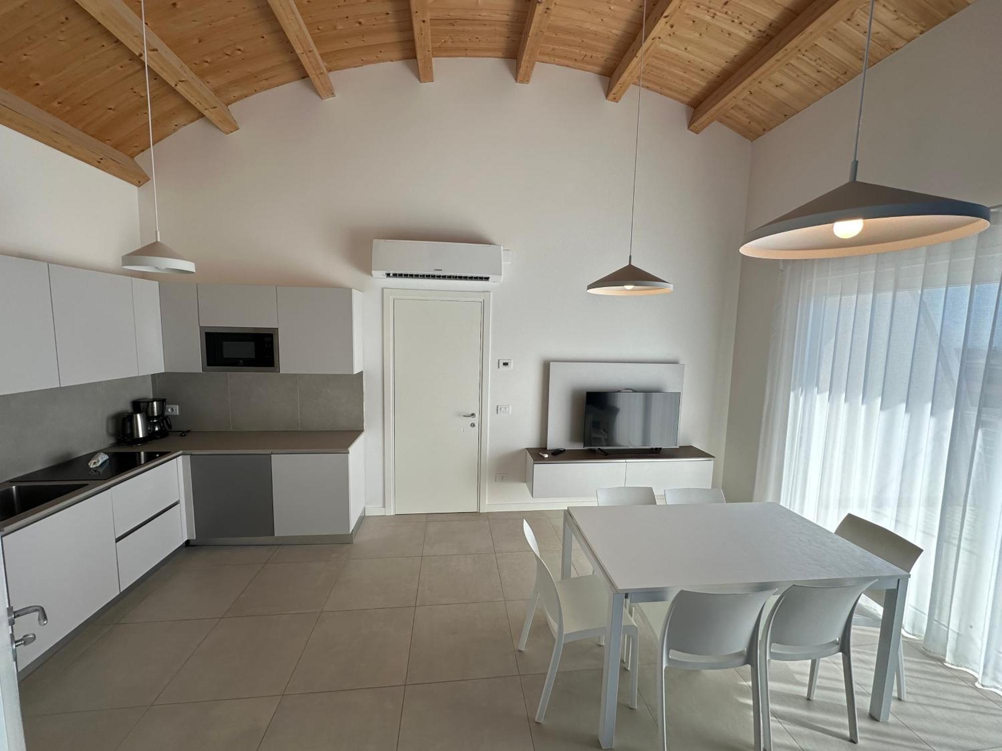 Woody Green Penthouse Sea View - Agenzia Cocal Apartman Caorle Kültér fotó